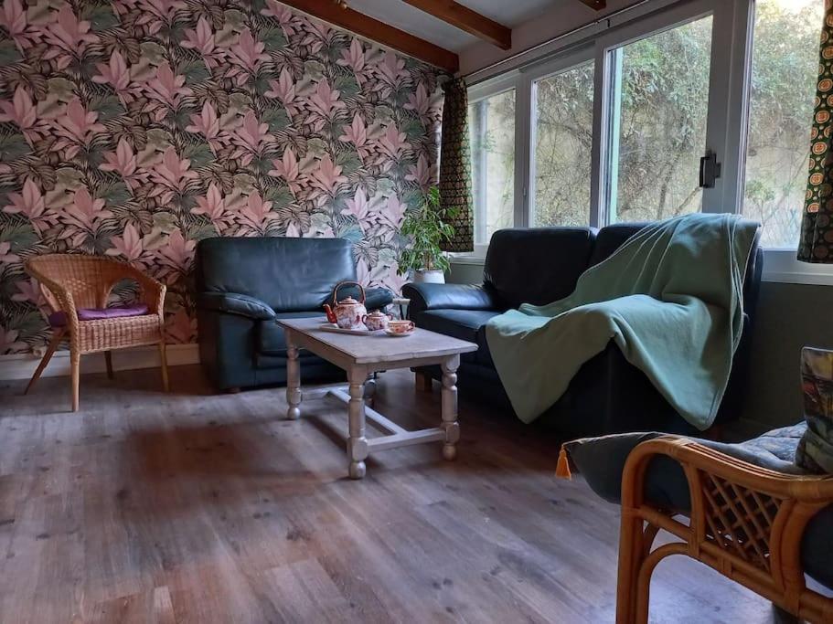 Maison Violette En Berry Aigurande Eksteriør bilde