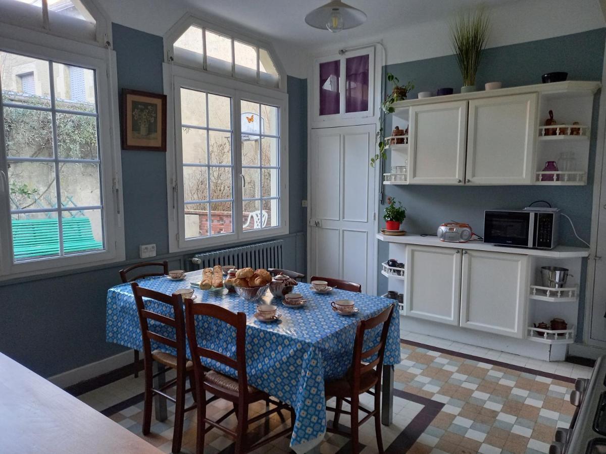 Maison Violette En Berry Aigurande Eksteriør bilde