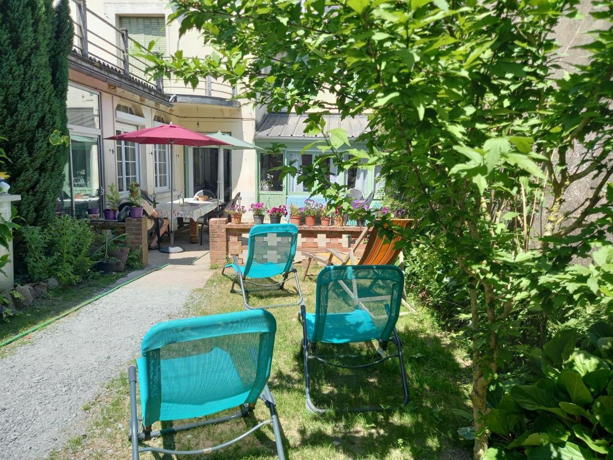 Maison Violette En Berry Aigurande Eksteriør bilde