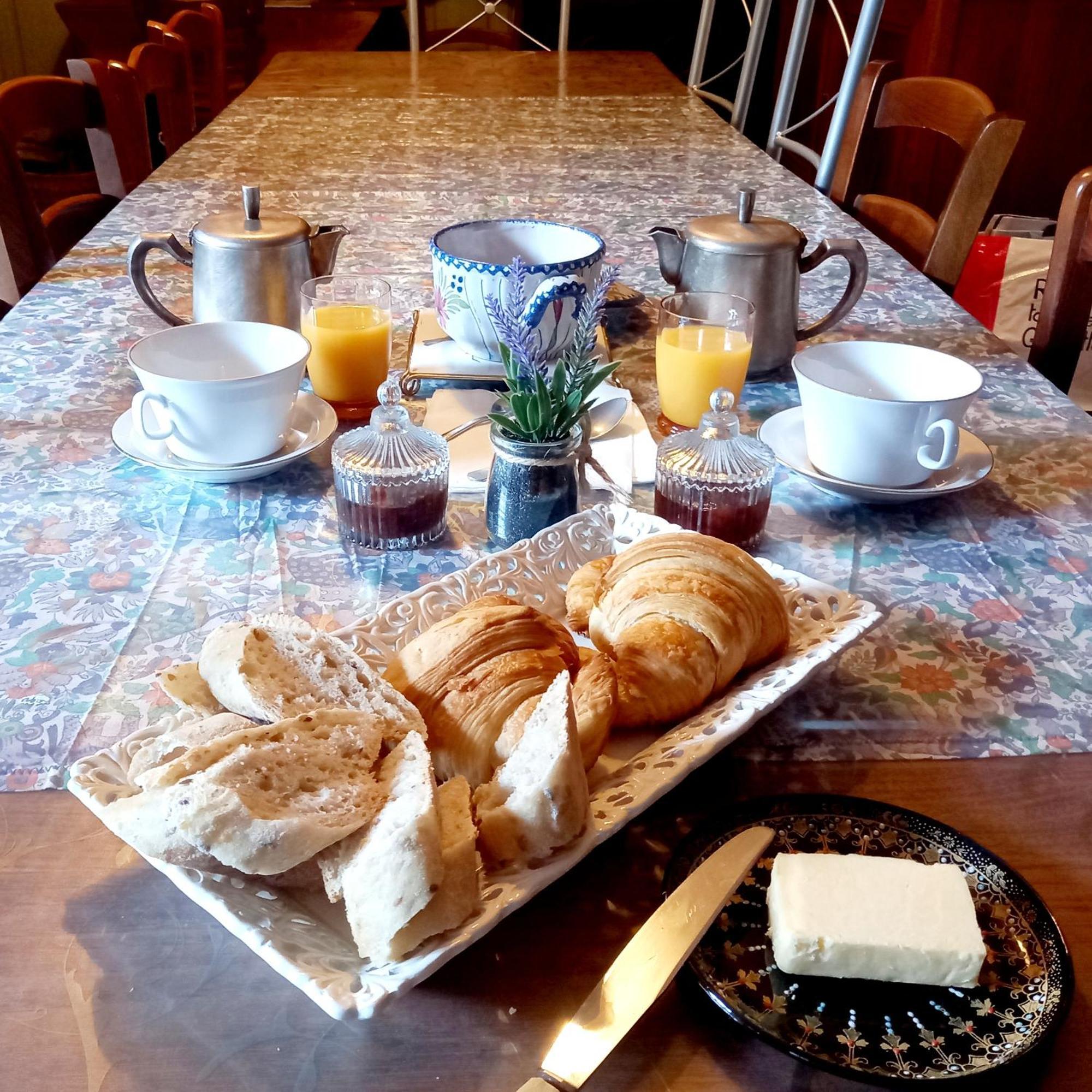 Maison Violette En Berry Aigurande Eksteriør bilde